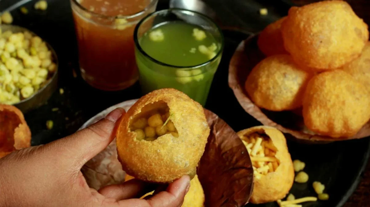 Get the Best Street Food in Kolkata